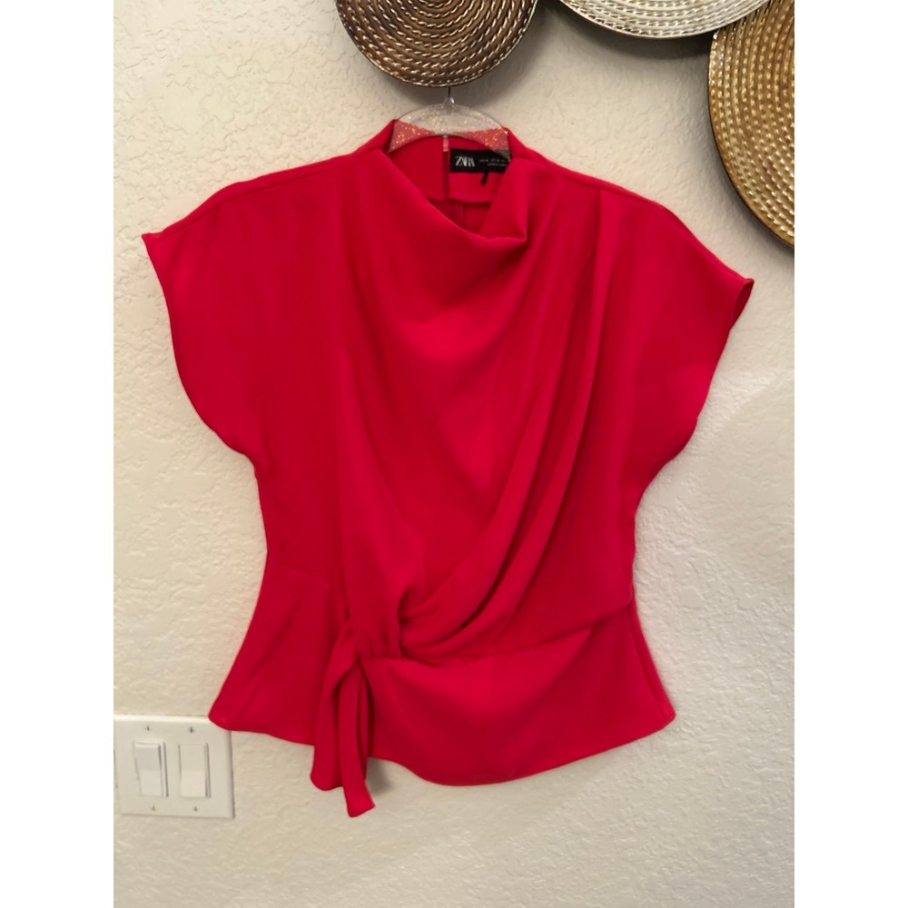 Zara women's fuchsia pink blouse size M